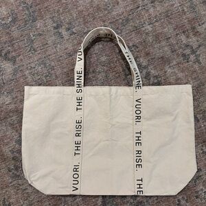 Vuori Tote Bag
